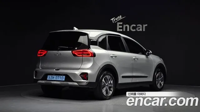 Kia Niro Niro Plus Air — Фото автомобиля 2
