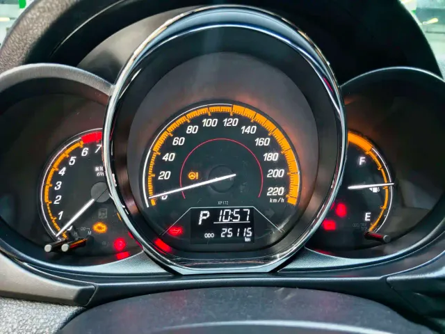 Toyota YARiS L Zhi Xuan — Фото автомобиля 15
