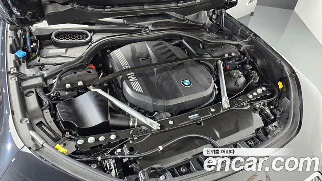 BMW 7-Series 7 серия (G70) 740i xDrive M Sport — Фото автомобиля 6