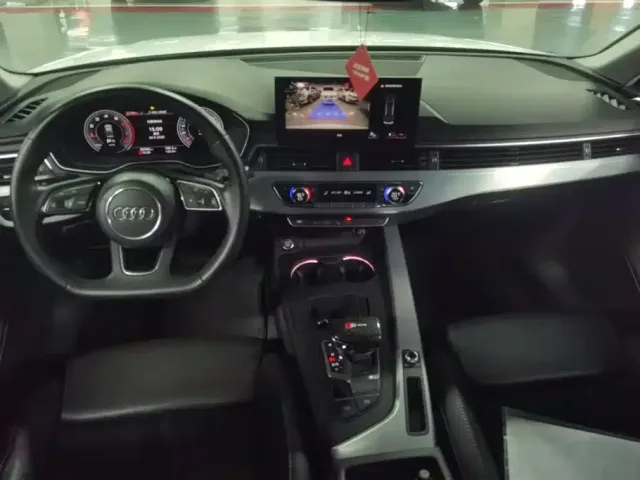Audi Audi A4L 2022 40 TFSI Luxury Dynamic — Фото автомобиля 12