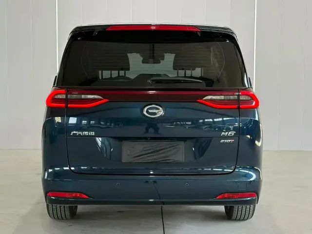 GAC Trumpchi M6 — Фото автомобиля 5