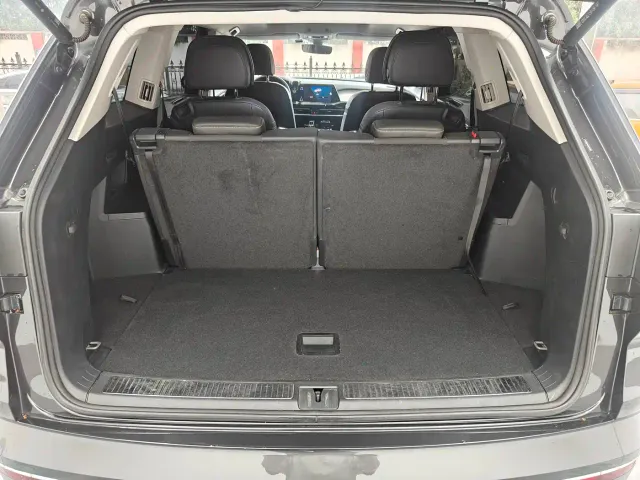 Volkswagen Talagon — Фото автомобиля 7