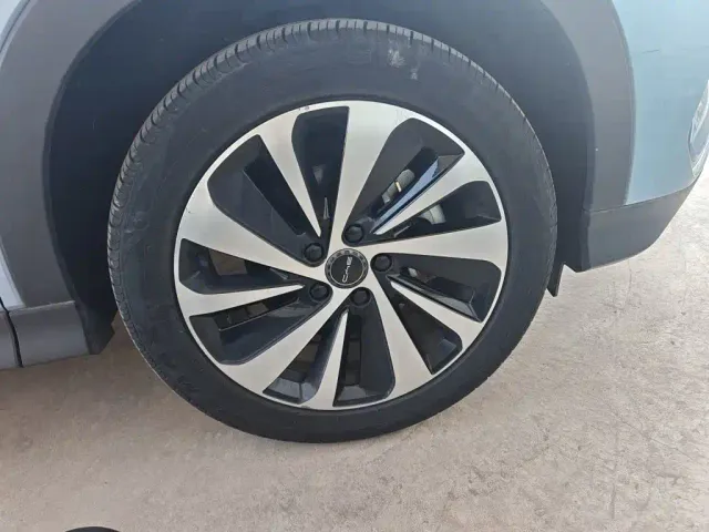 BYD Song PLUS — Фото автомобиля 8