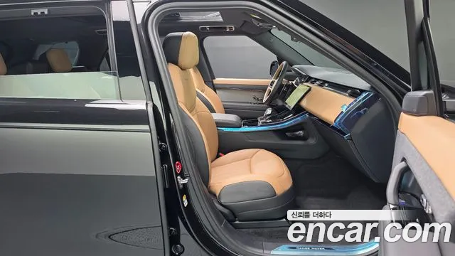Land Rover Range Rover Sport — Фото автомобиля 11
