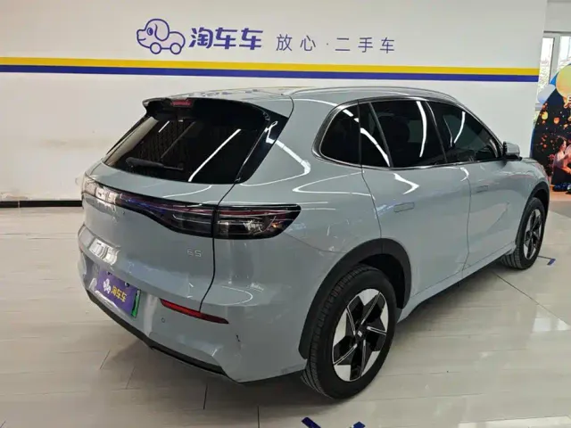 Geely Galaxy E5 — Фото автомобиля 3