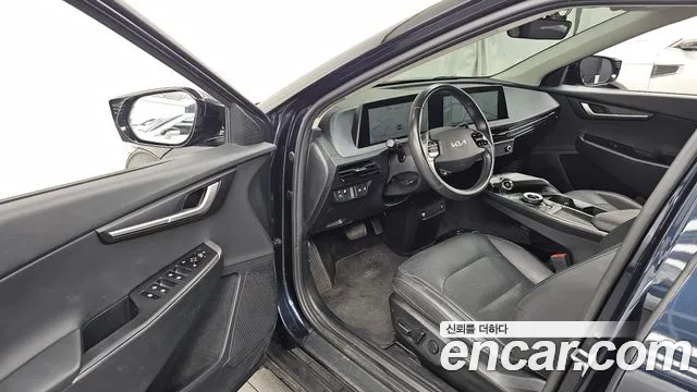 Kia EV6 Standard — Фото автомобиля 10