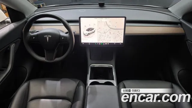 Tesla Model Y — Фото автомобиля 7