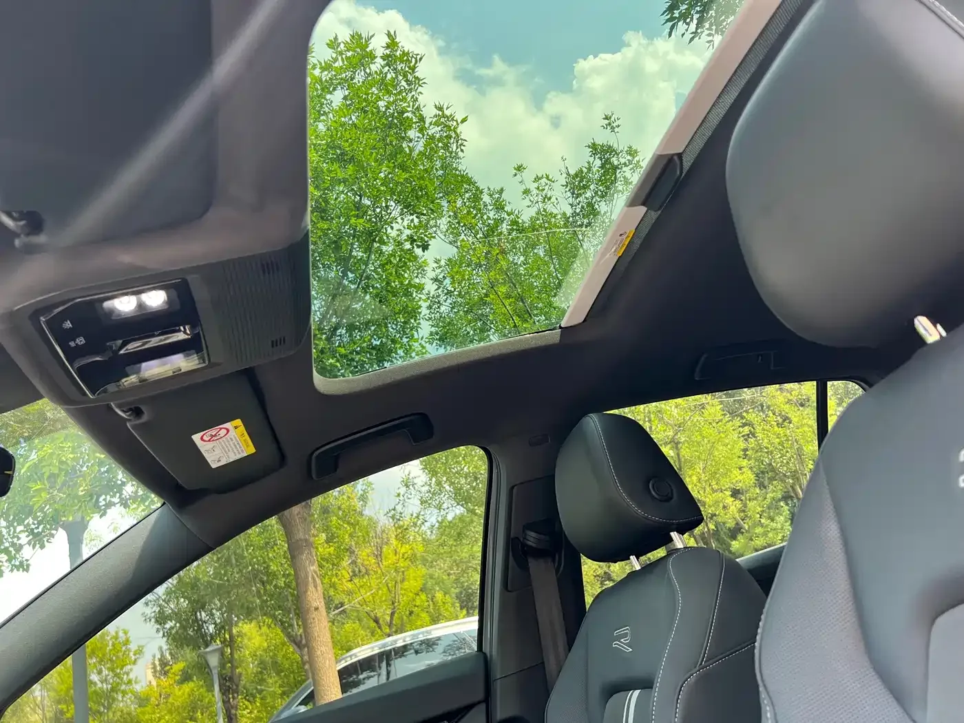 Volkswagen Golf 2021 280TSI DSG R-Line — Фото автомобиля 16