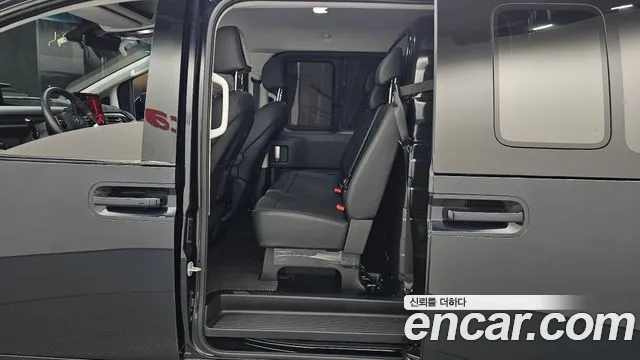 Hyundai Staria Staria — Фото автомобиля 6