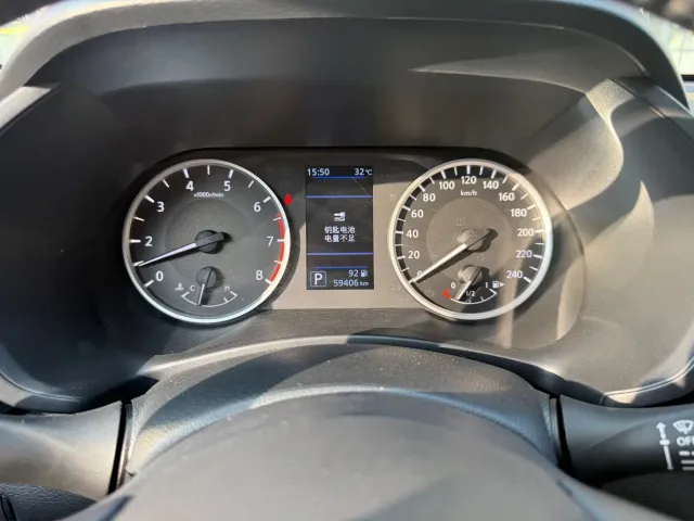 Nissan Sylphy — Фото автомобиля 6