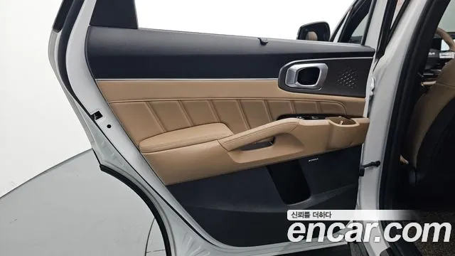 Kia Sorento Новый Sorento 4 поколение Дизель 2.2 4WD — Фото автомобиля 24