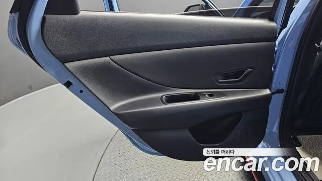 Hyundai AVANTE — Фото автомобиля 25