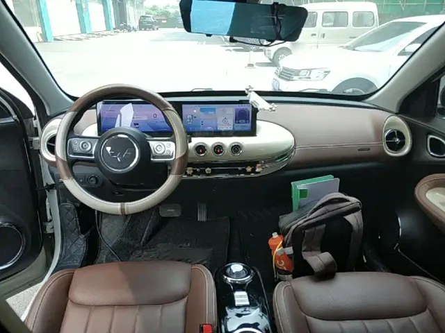 Wuling Bingo — Фото автомобиля 5
