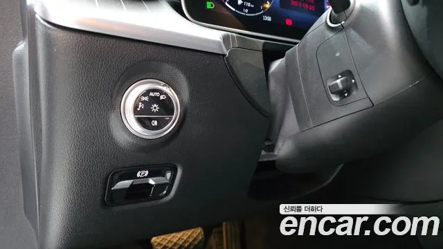 Mercedes-Benz C-Class W206 — Фото автомобиля 19