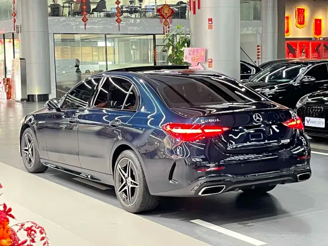 Mercedes-Benz C-Class — Фото автомобиля 7