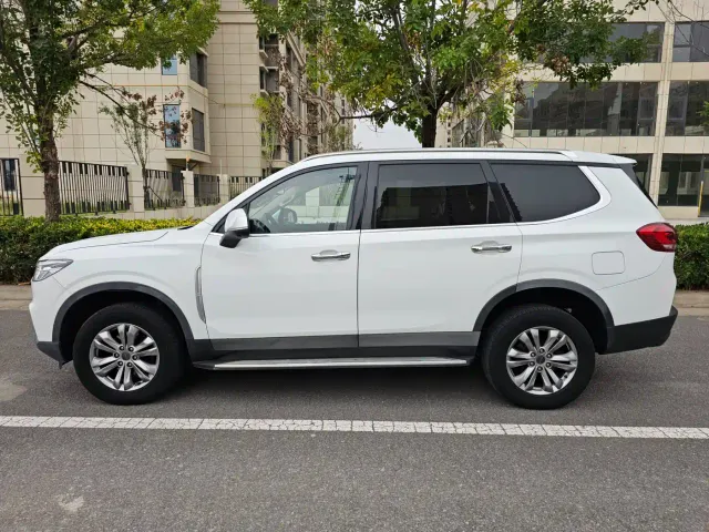 Maxus SAIC Maxus D90 Pro — Фото автомобиля 7