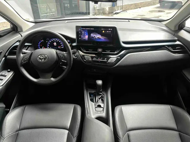 Toyota IZOA — Фото автомобиля 9