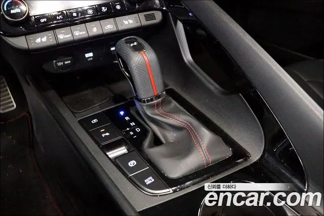 Hyundai Avante — Фото автомобиля 9