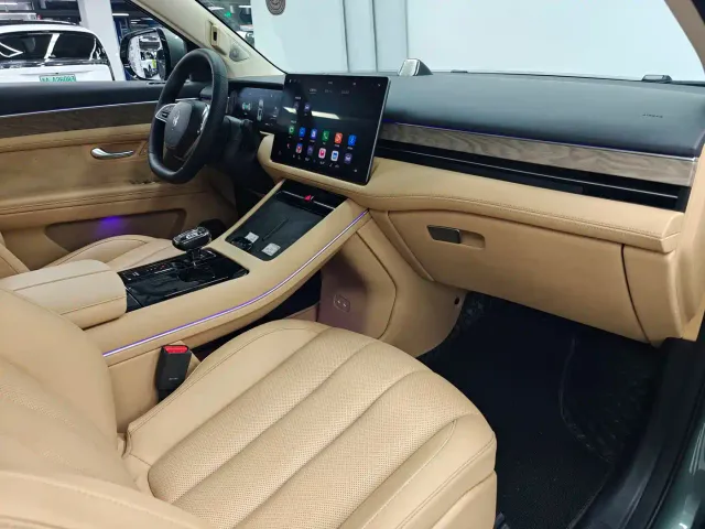 AITO Wenjie AITO M7 2022 1.5T 4WD Flagship Edition — Фото автомобиля 7