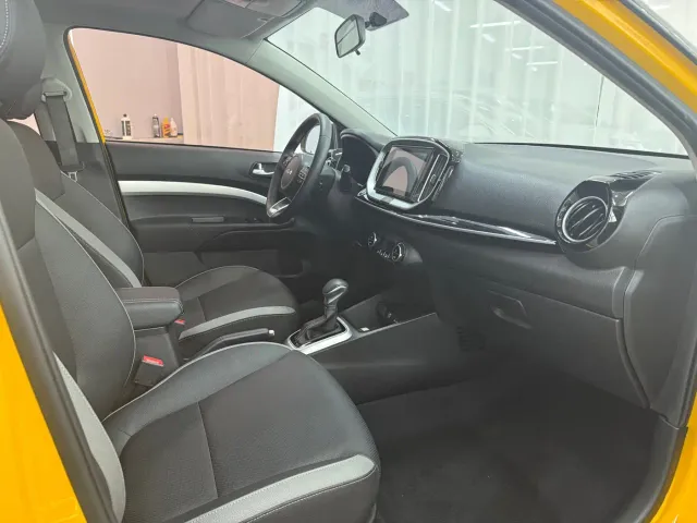 Kia KX1 — Фото автомобиля 6