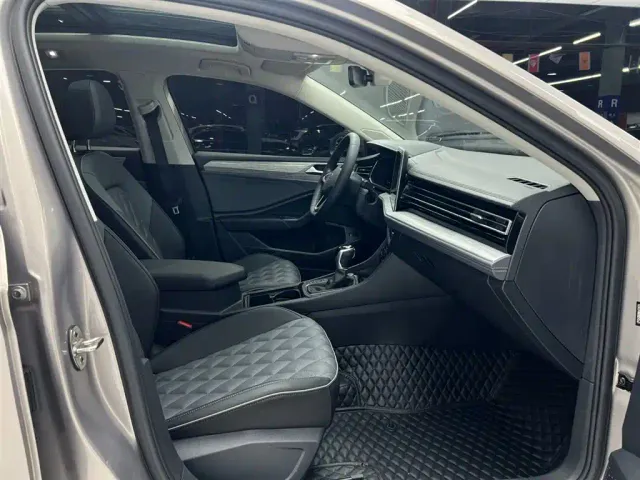 Volkswagen Sagitar — Фото автомобиля 18