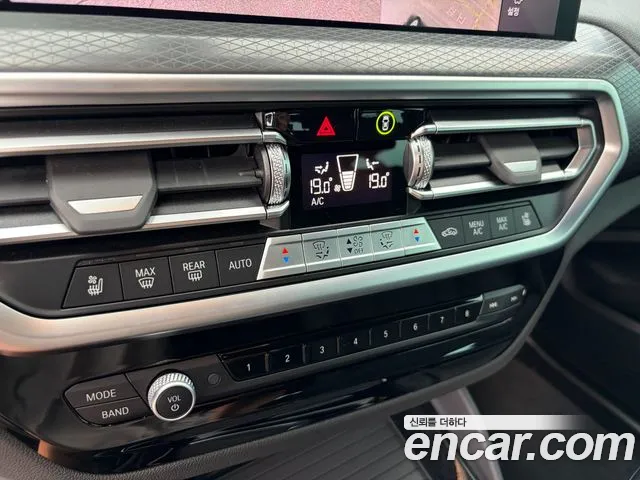 BMW X4 xDrive20i M Sport — Фото автомобиля 17