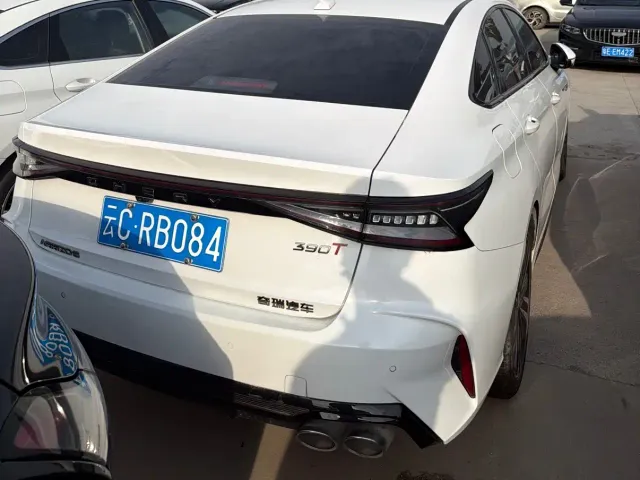 Chery Arrizo 8 — Фото автомобиля 9