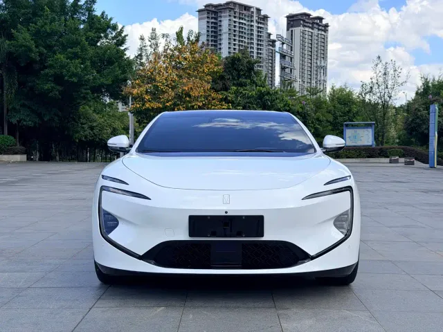 Avatr 12 — Фото автомобиля 5