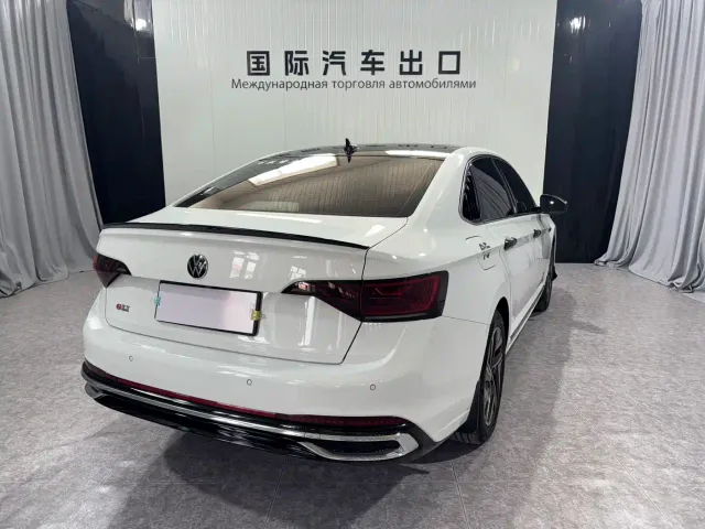 Volkswagen Sagitar — Фото автомобиля 6