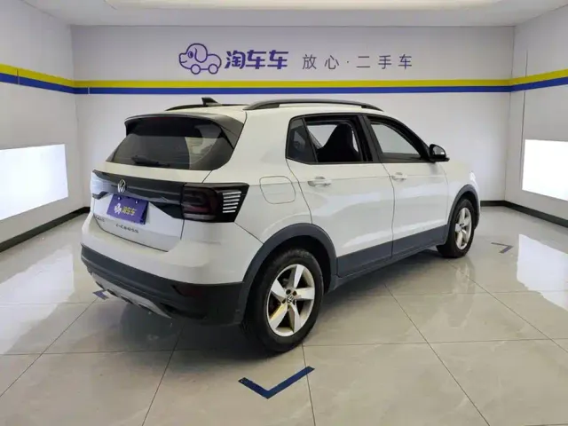Volkswagen T-Cross — Фото автомобиля 3