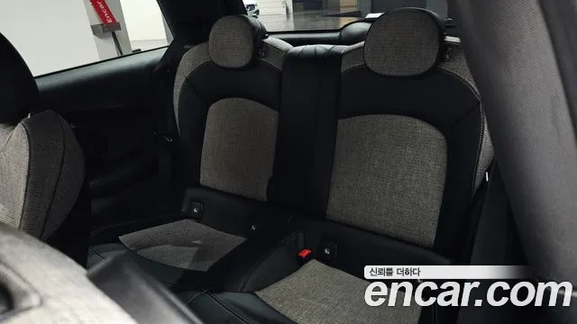 MINI Cooper Cooper Electric — Фото автомобиля 16