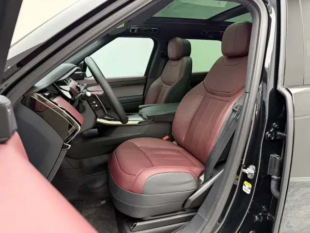 Land Rover Range Rover Sport — Фото автомобиля 5