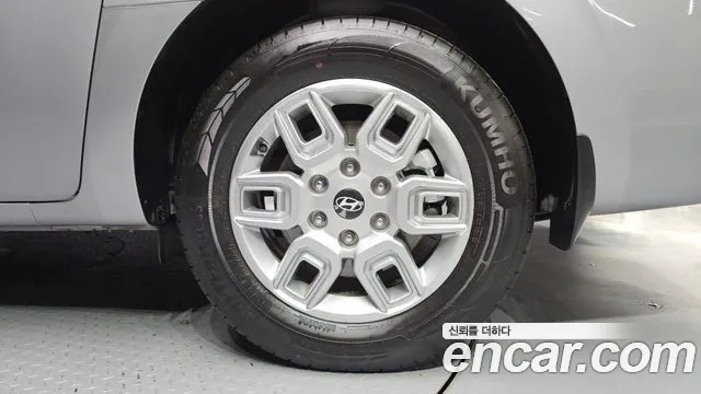 Hyundai Staria — Фото автомобиля 6