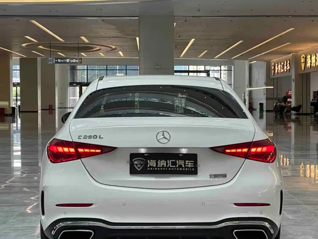 Mercedes-Benz C-Class — Фото автомобиля 5