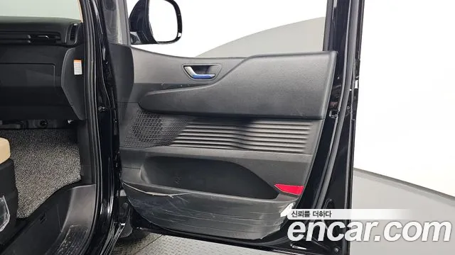 Hyundai Staria Staria — Фото автомобиля 22