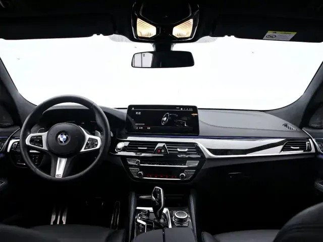 BMW 6 Series Gran Turismo — Фото автомобиля 5