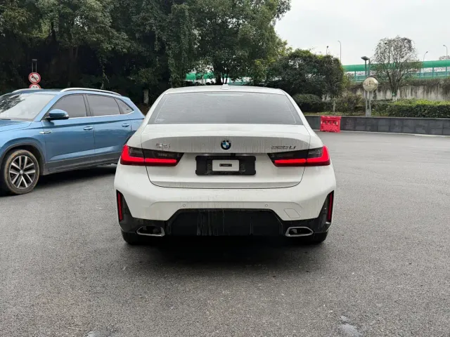 BMW 3 Series — Фото автомобиля 17