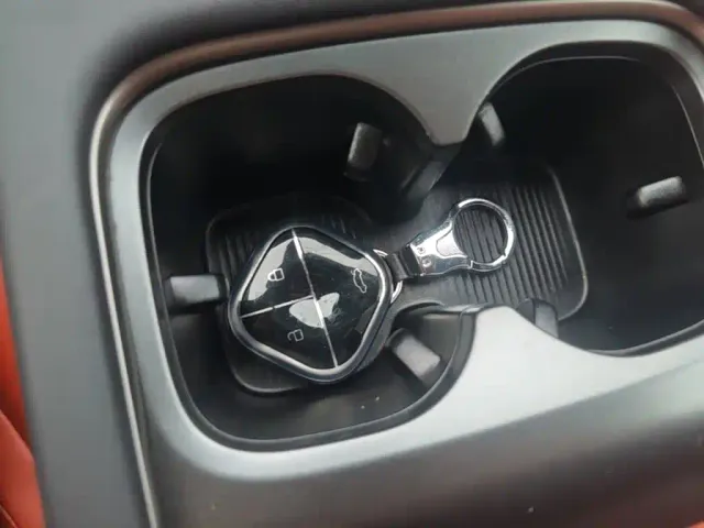 Wuling Starlight — Фото автомобиля 8
