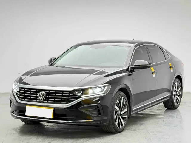 Фотография автомобиля — Volkswagen Passat