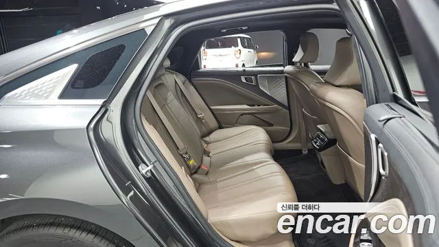 Kia K8 K8 Hybrid — Фото автомобиля 17