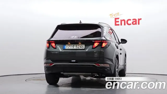 Hyundai Tucson Tucson (NX4) Бензин 1.6 турбо 2WD — Фото автомобиля 3