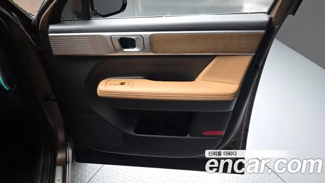 Hyundai Santa Fe — Фото автомобиля 13