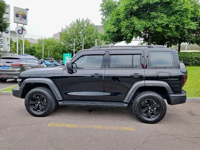 Tank Tank 300 2021 Off-road Version 2.0T Conqueror — Фото автомобиля 3