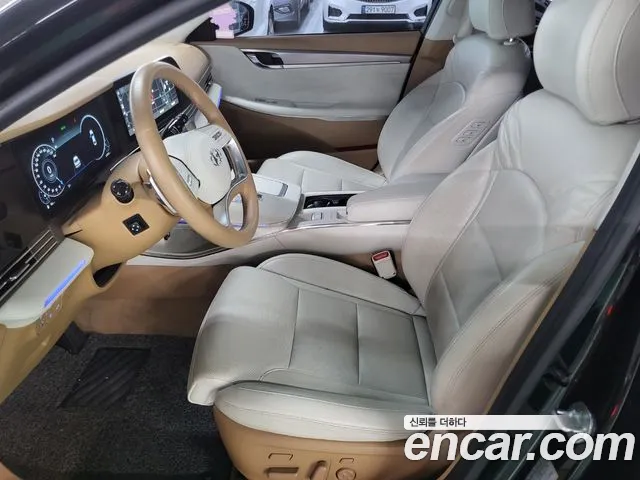 Hyundai Grandeur Новый Grandeur IG — Фото автомобиля 16