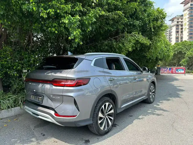 BYD Song PLUS PHEV 2023 Champion Edition DM-i 110KM Flagship — Фото автомобиля 8