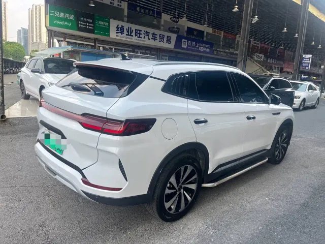 BYD Song PLUS — Фото автомобиля 9
