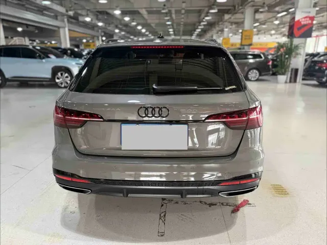 Audi A4 — Фото автомобиля 18