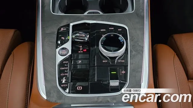 BMW X7 G07 — Фото автомобиля 9