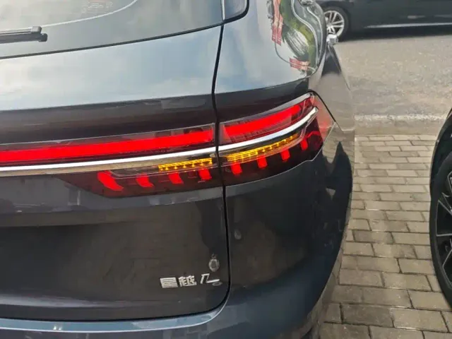 Geely Xingyue L — Фото автомобиля 7