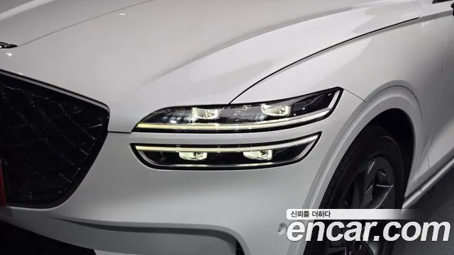 Genesis GV70 Electrified — Фото автомобиля 7